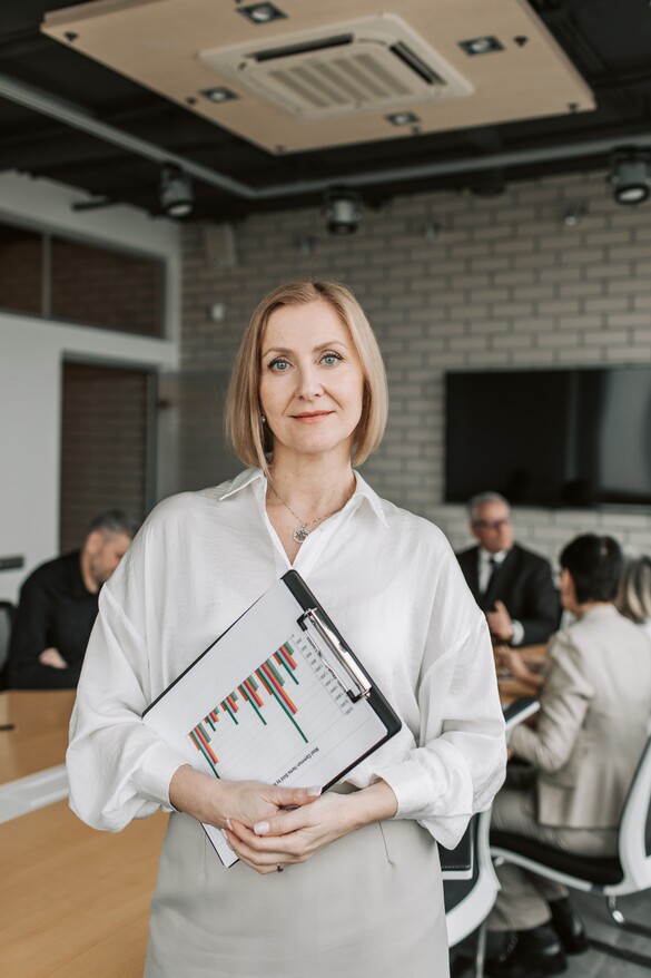 woman holding a clipboard