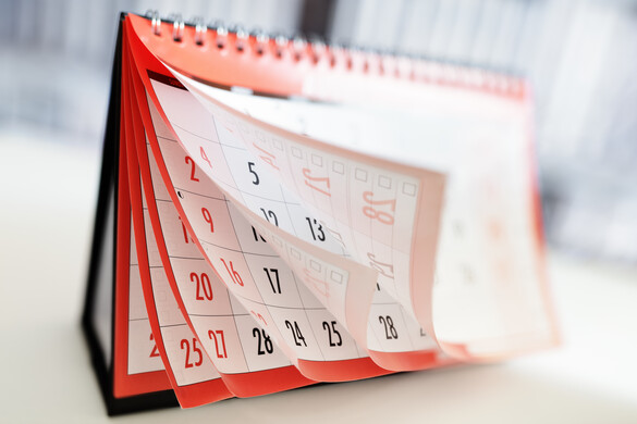 calendar flapping months